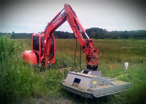 excavator with log bucket and slasher video